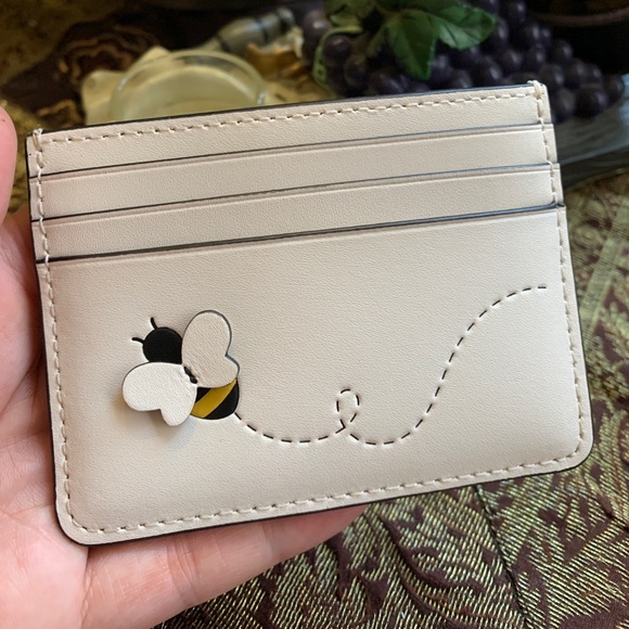 kate spade Accessories - Authentic KATE SPADE Leather Bee card case holder